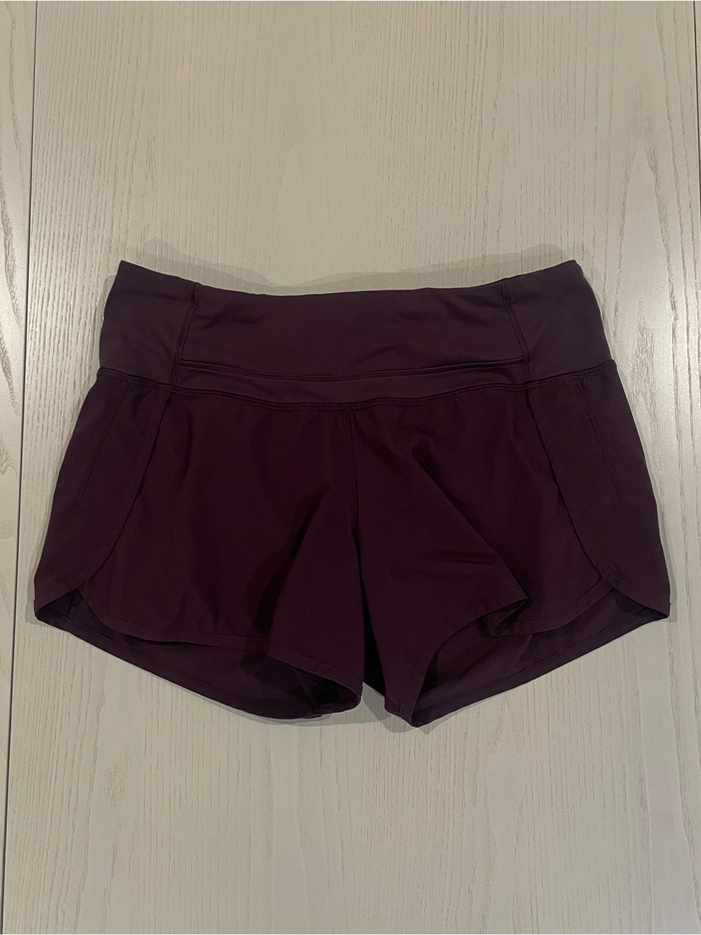 Lululemon Athletica Running Athletic Shorts Speed (Purple) - Size 4